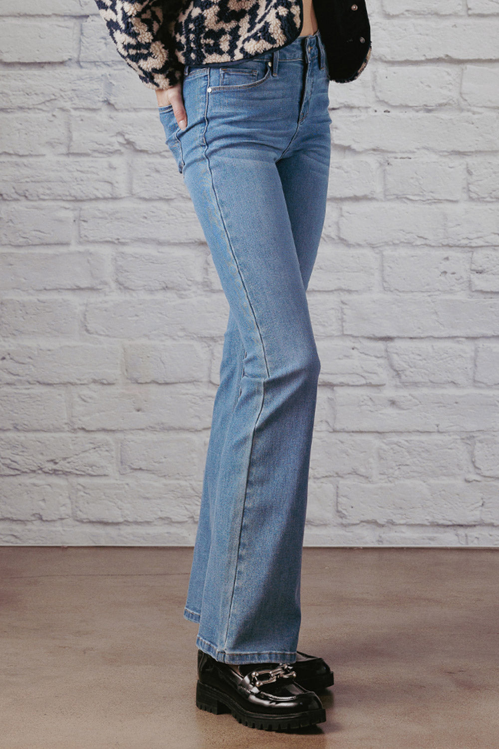 High Rise 5 Pockets Bootcut Jeans