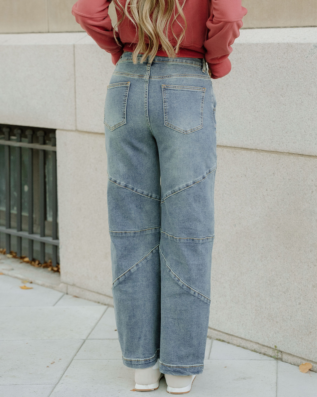 Adeline Exposed Stitching High Waist Barrel Jeans