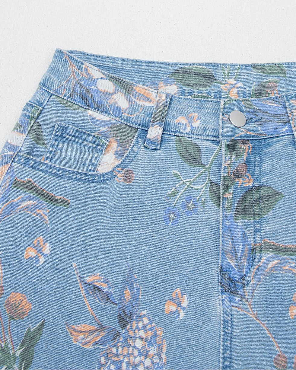 Kinsley Retro Floral Print Frayed Hem Shift Jeans