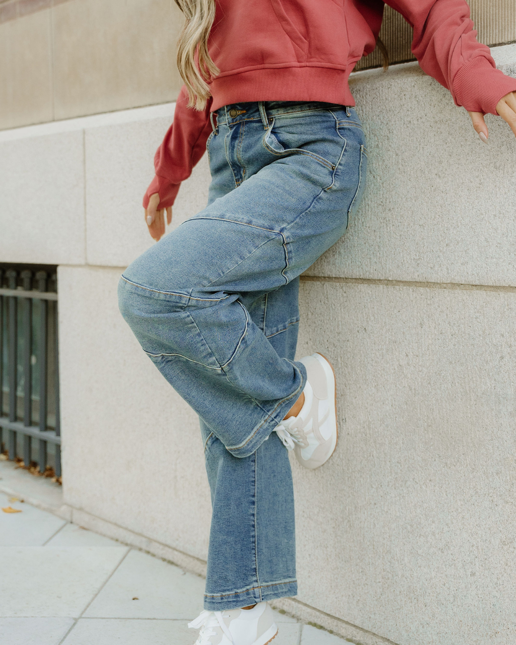 Adeline Exposed Stitching High Waist Barrel Jeans