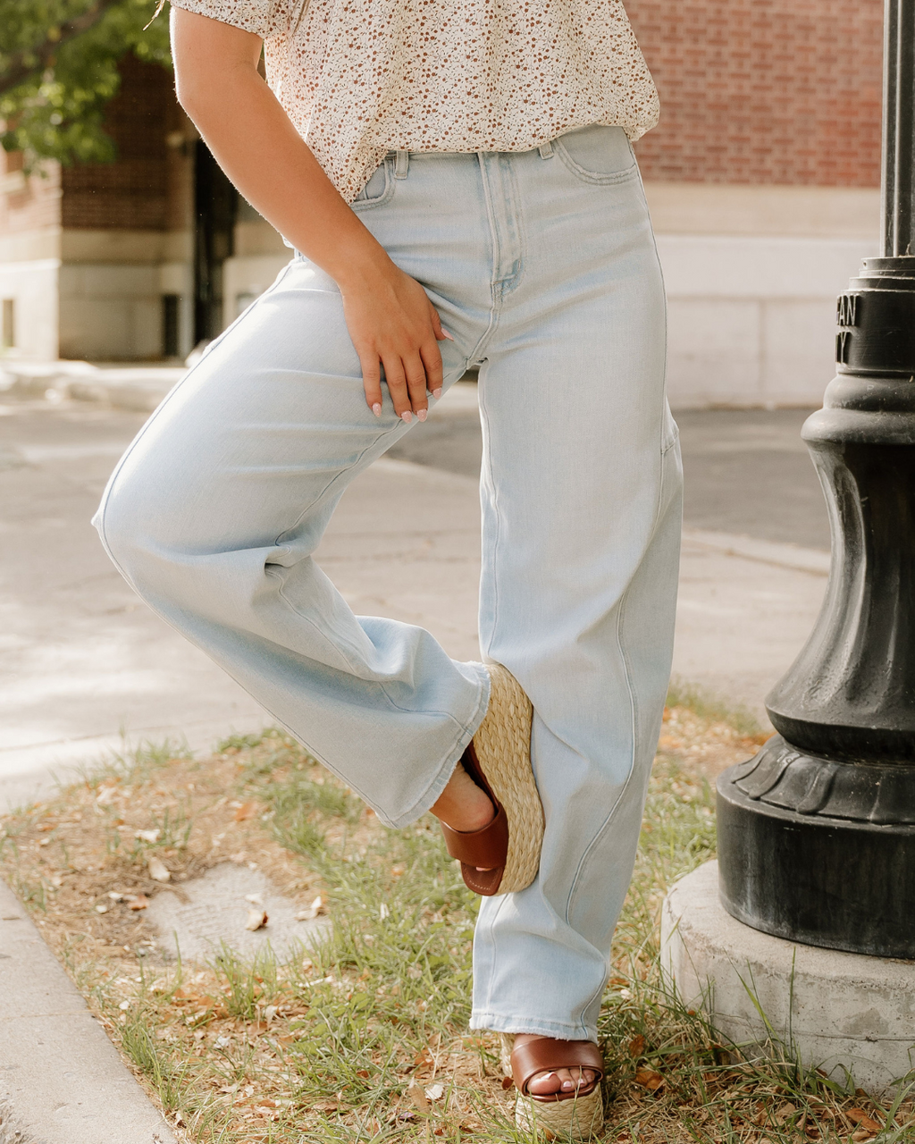 Rowen Wide Leg Jeans - Flying Monkey