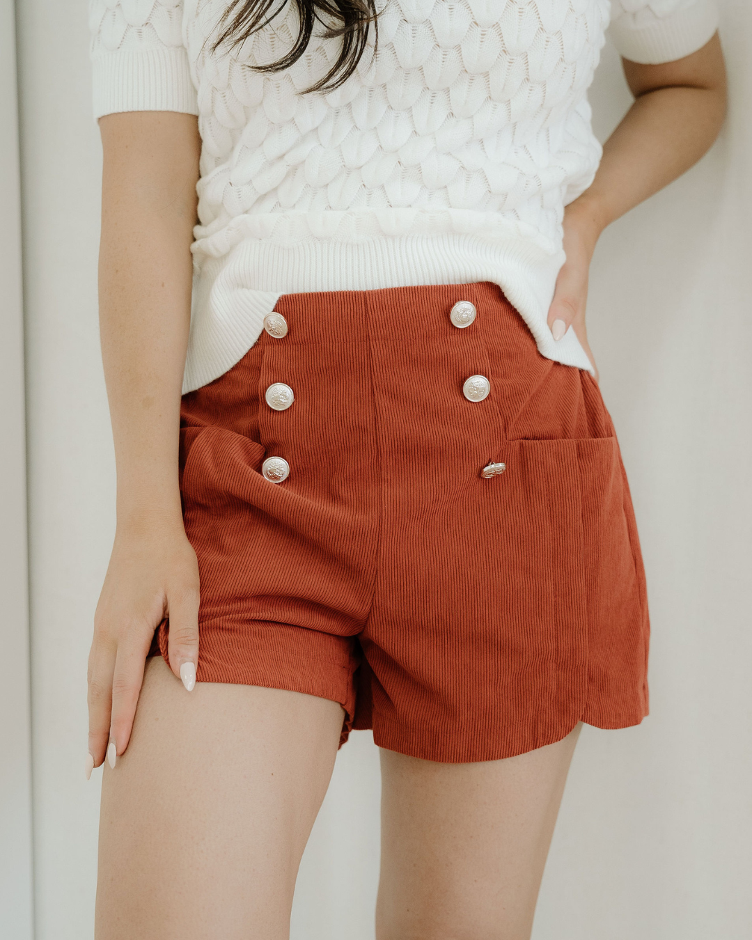 Clay Button Decor Scalloped Edge High Waist Corduroy Shorts