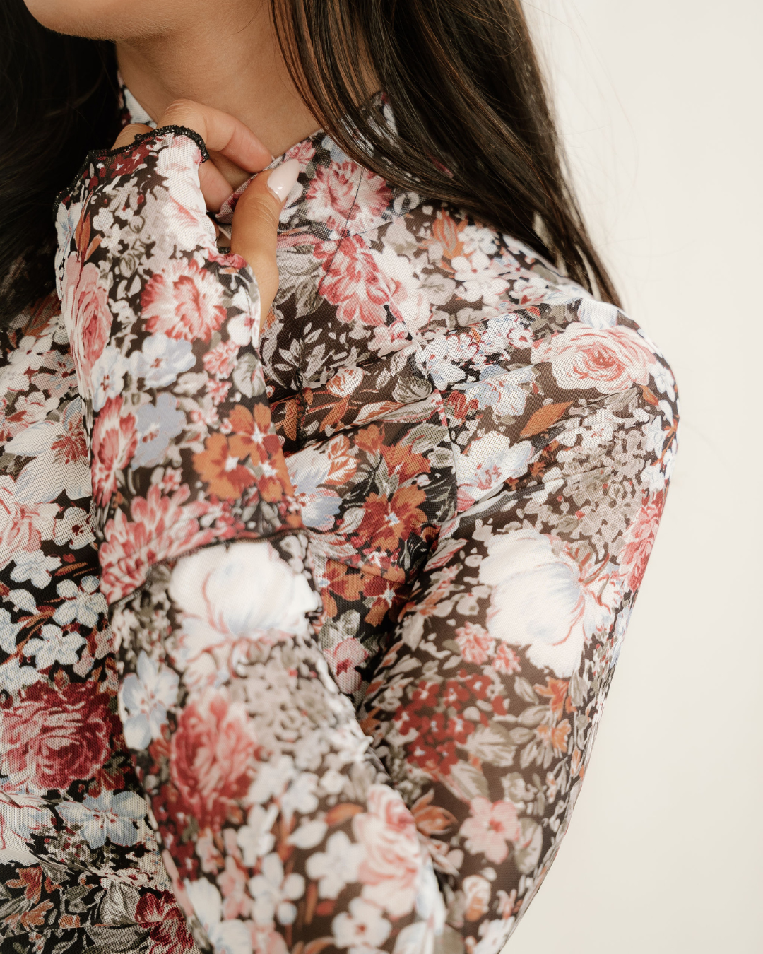 Raelynn Floral Print Mesh Mock Neck Slim Blouse - Brown