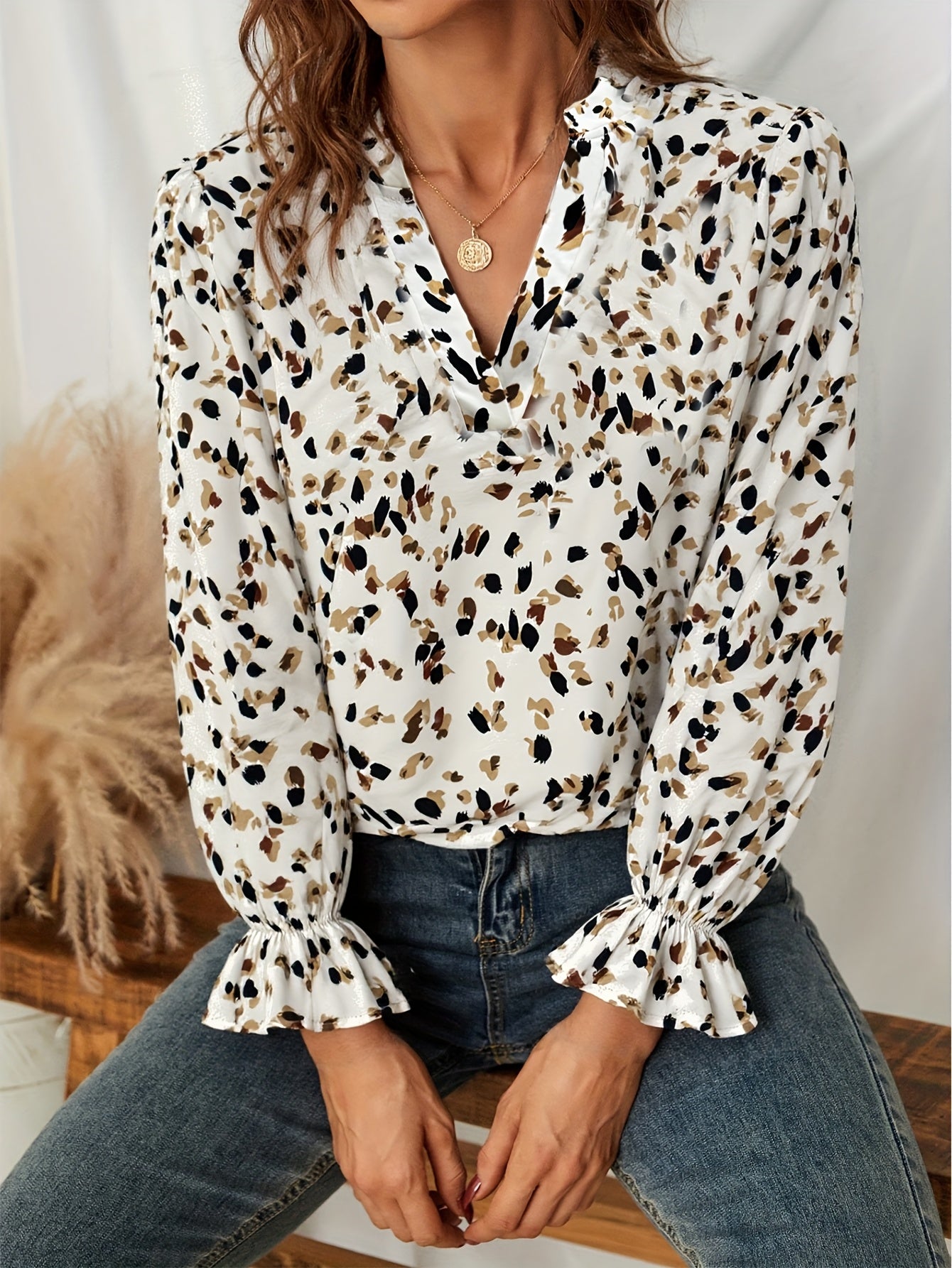Randomly Printed Ruffled Sleeve Women'S Shirt, Casual Long Sleeved Top