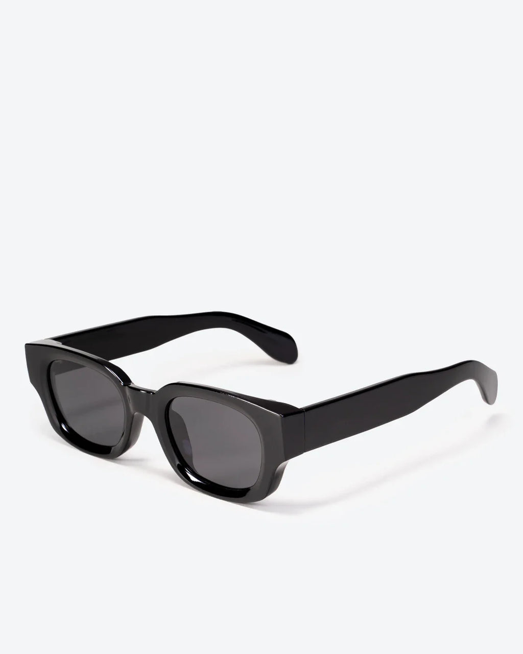 CHASE - Black Lenses, Black Frame