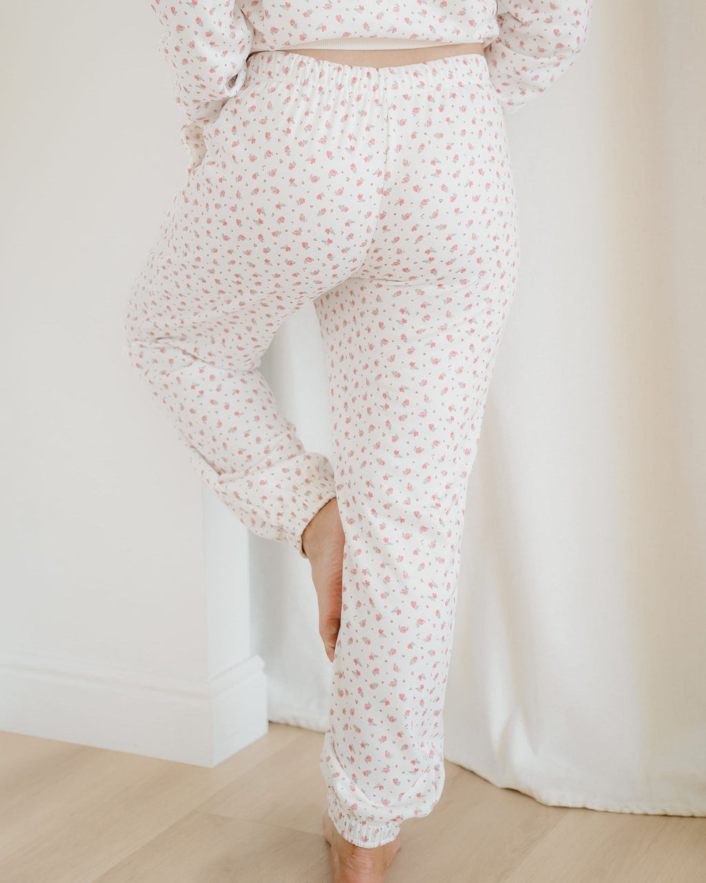 Rose Hoodie Sheath Sweatpants Set