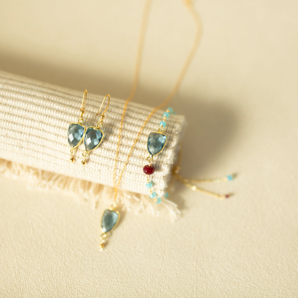 London Blue Quartz Gold Isla Bracelet