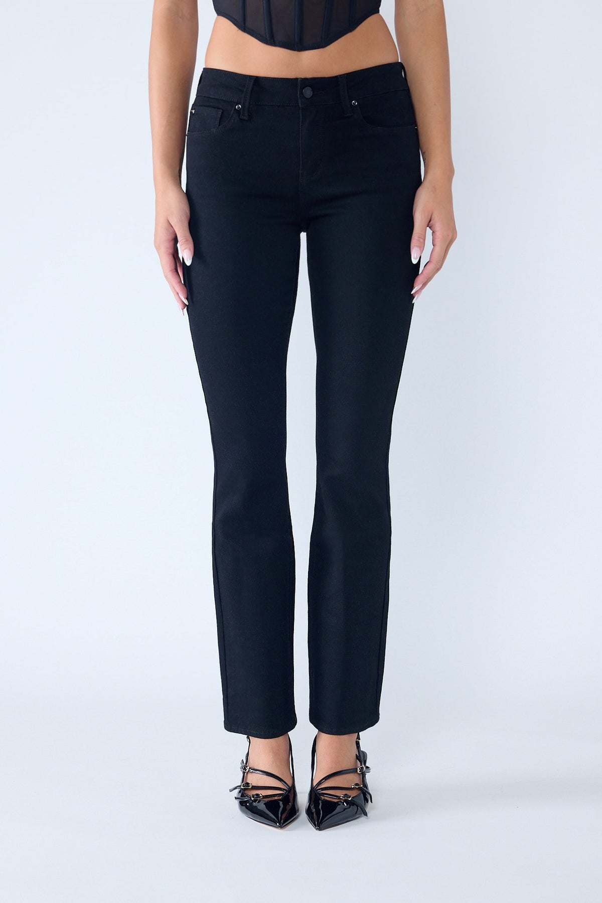 Mid Rise Tacking Detailed Bootcut Jeans