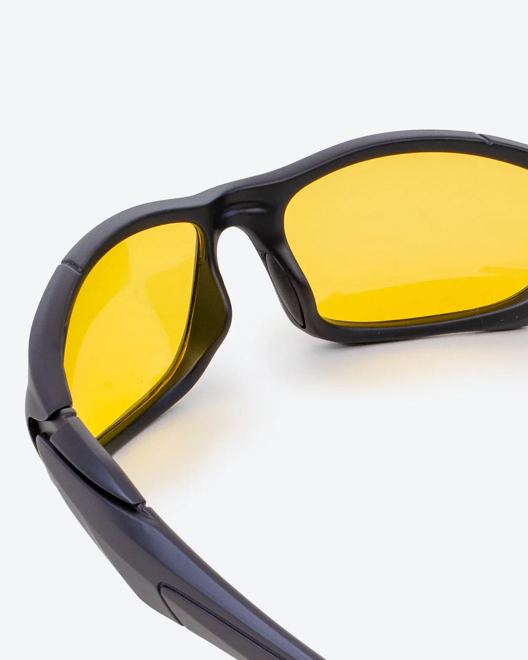 Maverick - Smoke Polarized Lenses, Matte Black Frame