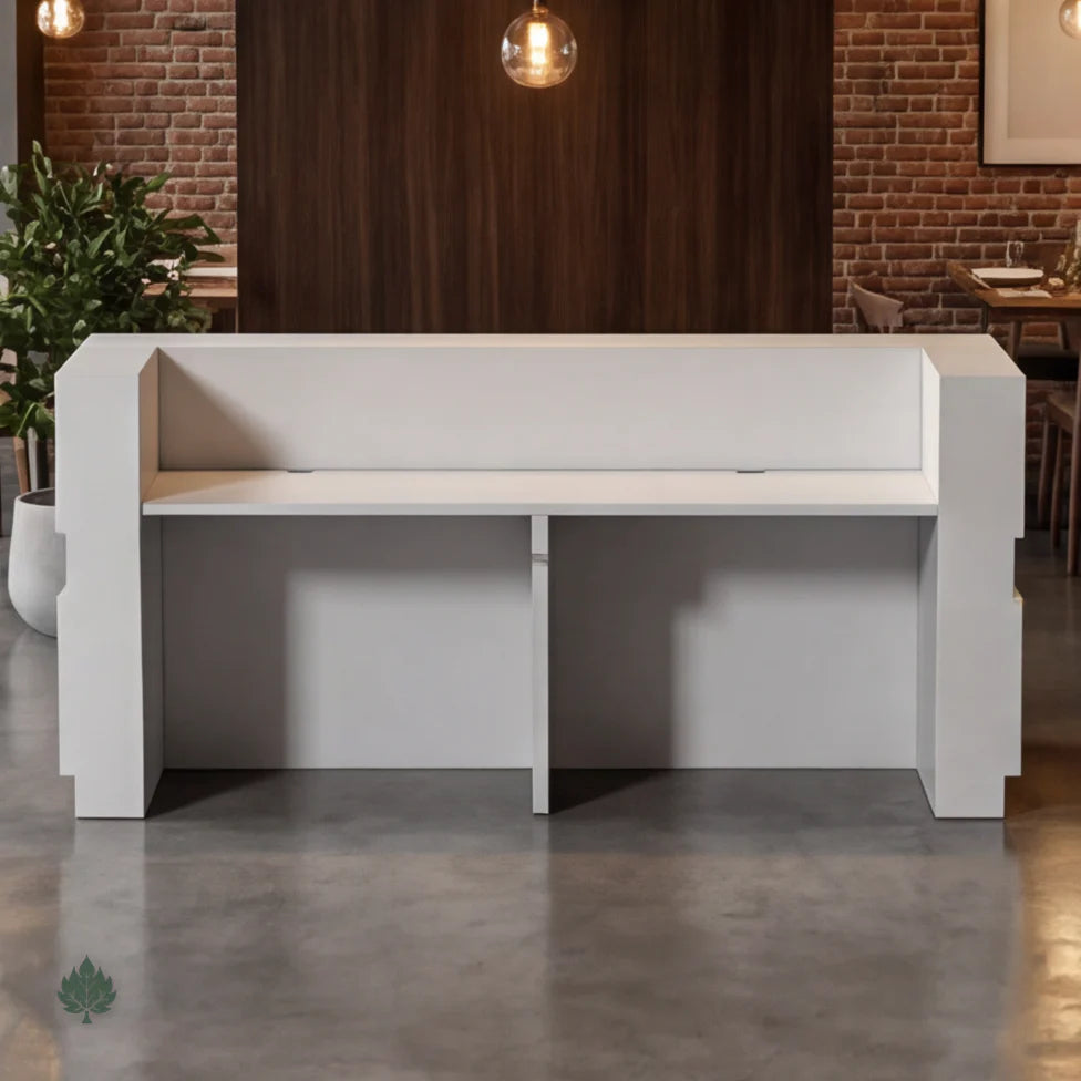 Aisha · Front Reception Desk