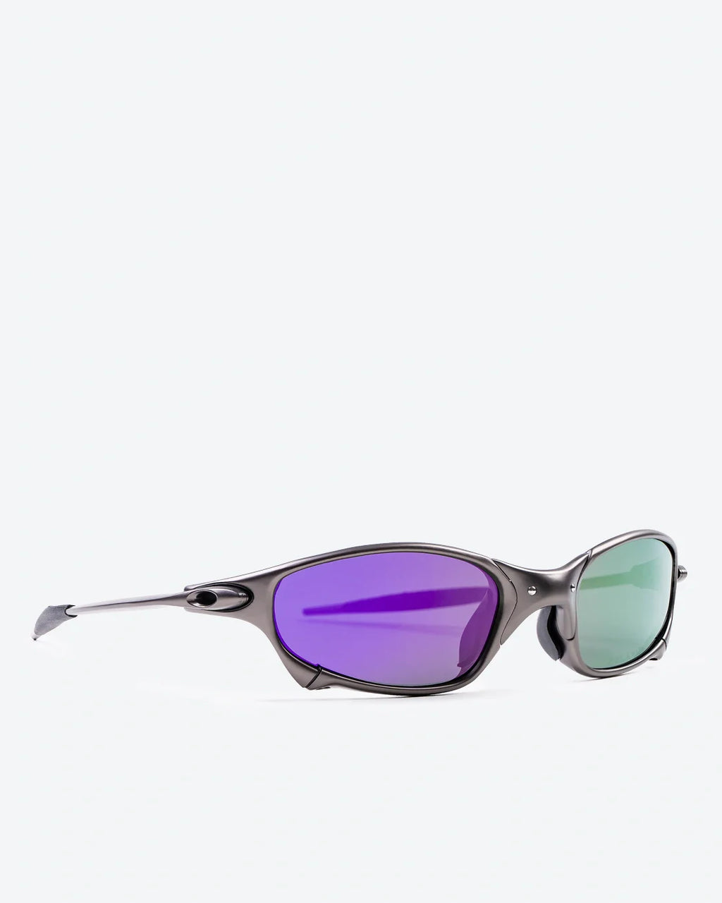 PHANTOM - Violet Polarized Lenses, Carbon Frame
