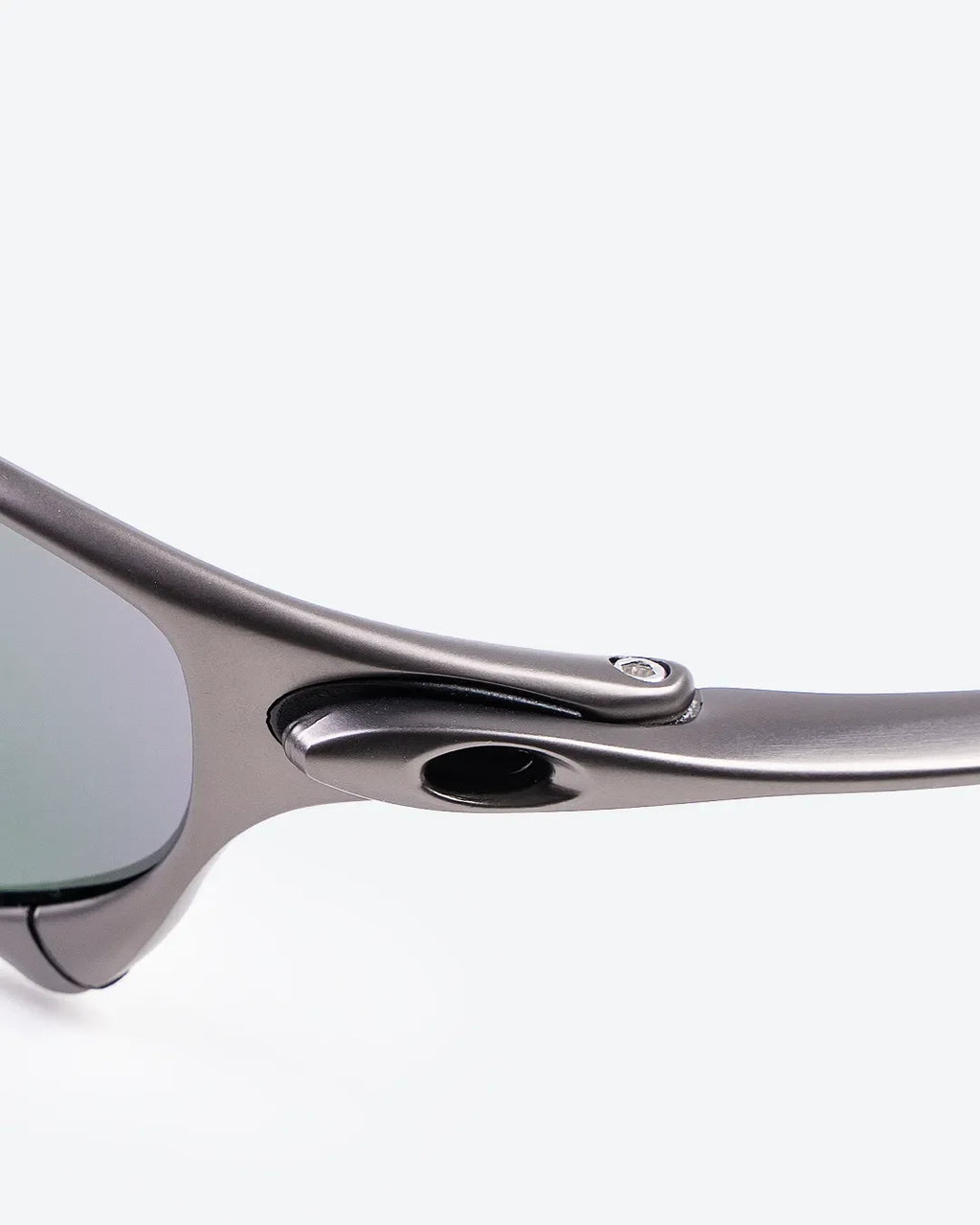 PHANTOM - Violet Polarized Lenses, Carbon Frame