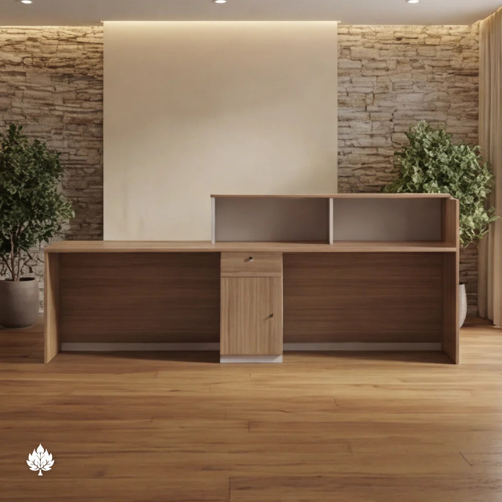 Maximilian · Front Lobby Desk