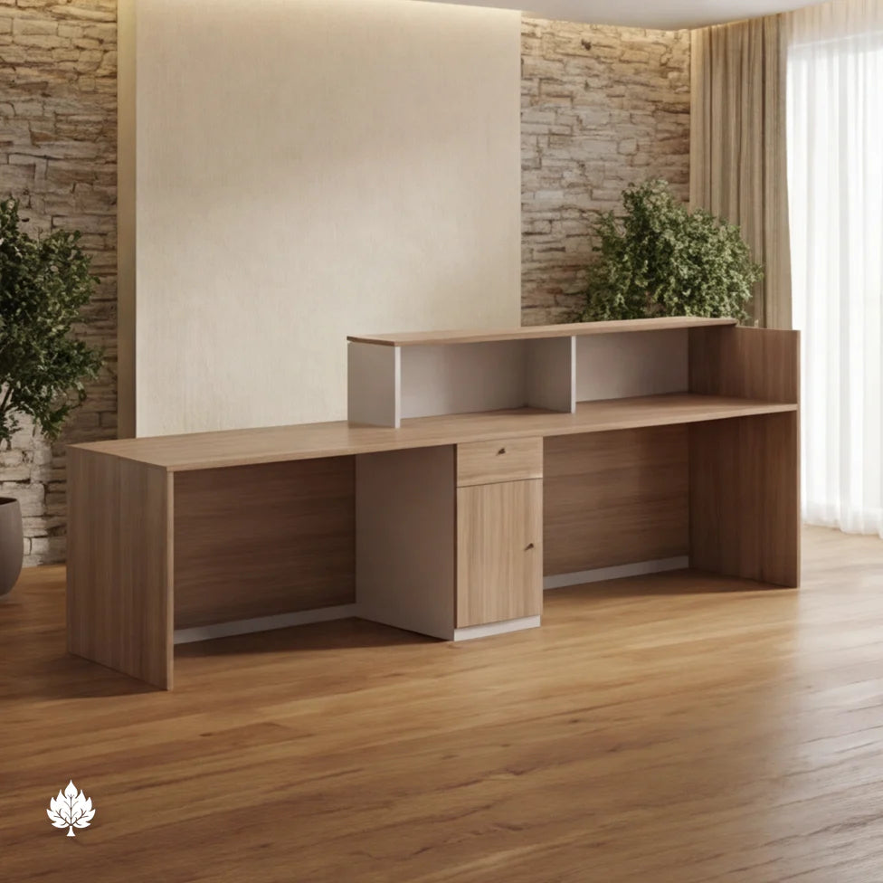 Maximilian · Front Lobby Desk