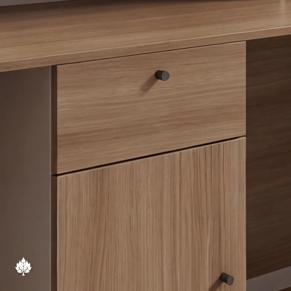 Maximilian · Front Lobby Desk