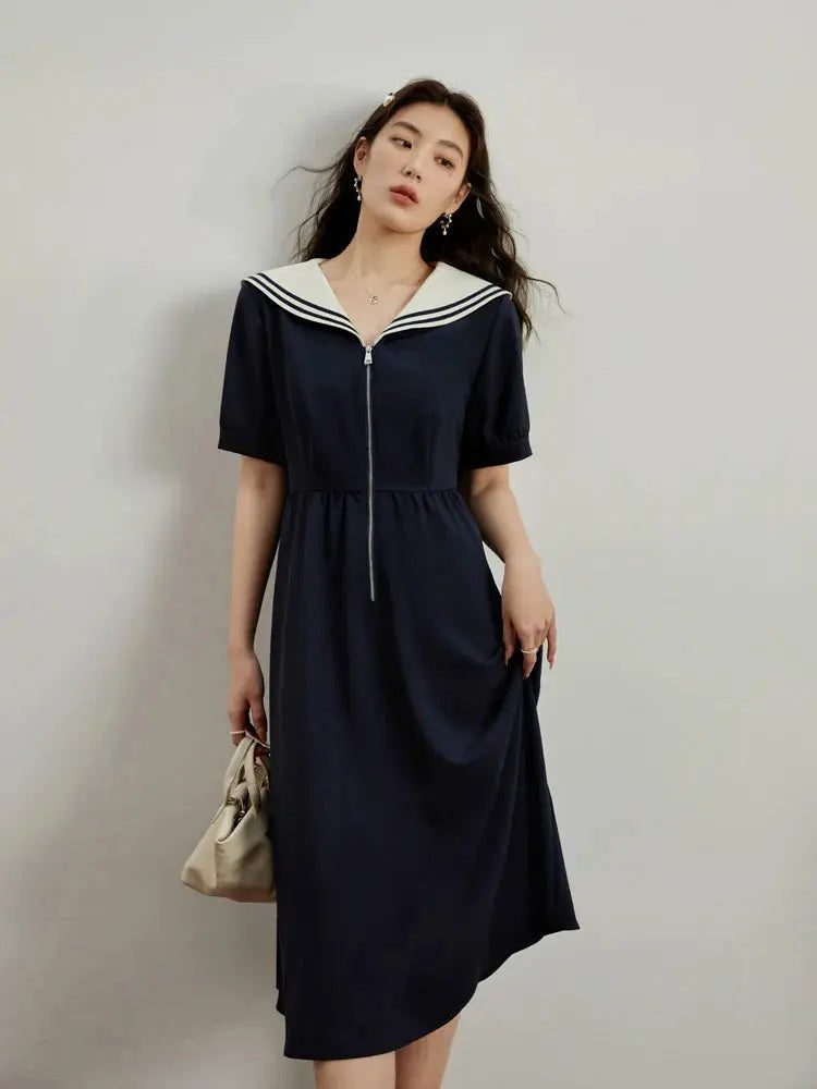 Chic Navy Contrast Zip Dress