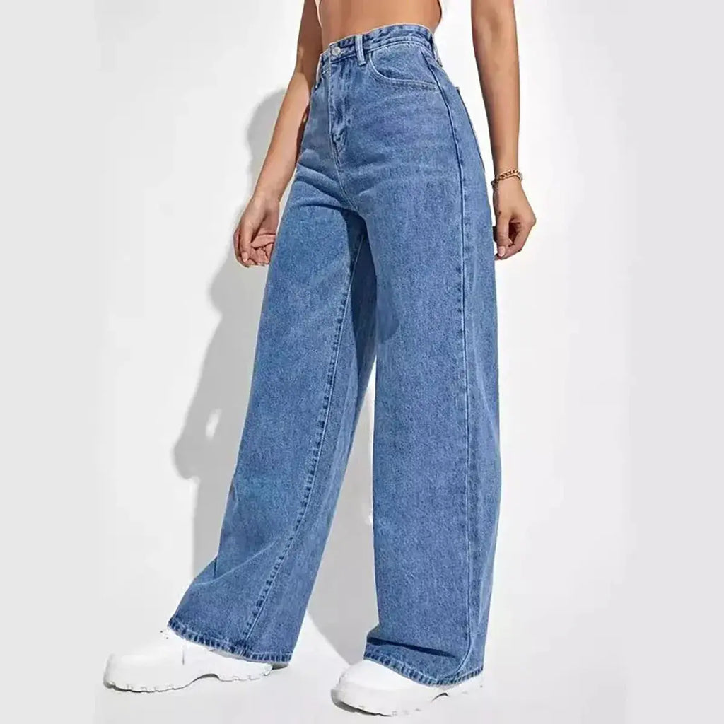 The New Dark Blue Wide-Leg Straight Jean: Effortlessly Stylish