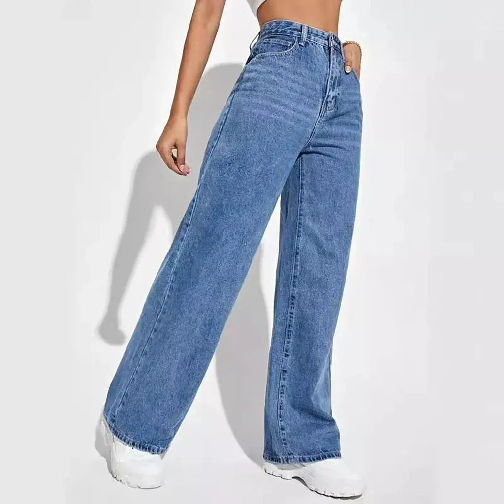 The New Dark Blue Wide-Leg Straight Jean: Effortlessly Stylish