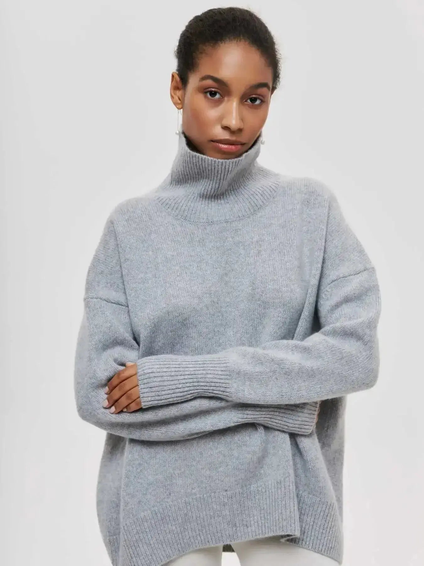 Elegant Oversized Black Turtleneck Sweater for Women
