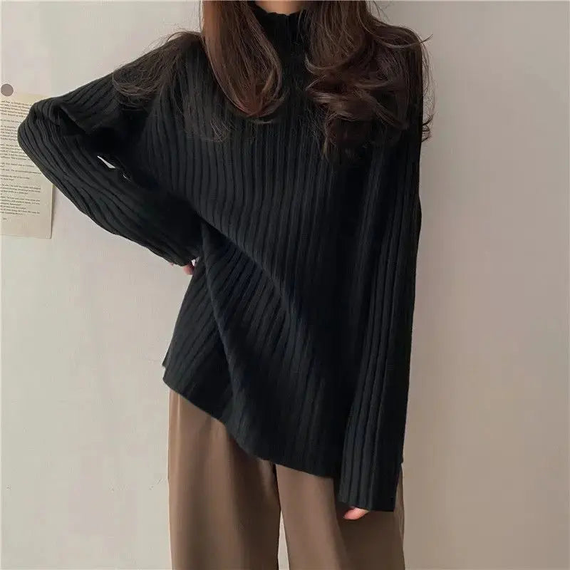 Loose-Fit Turtleneck Sweater for Winter
