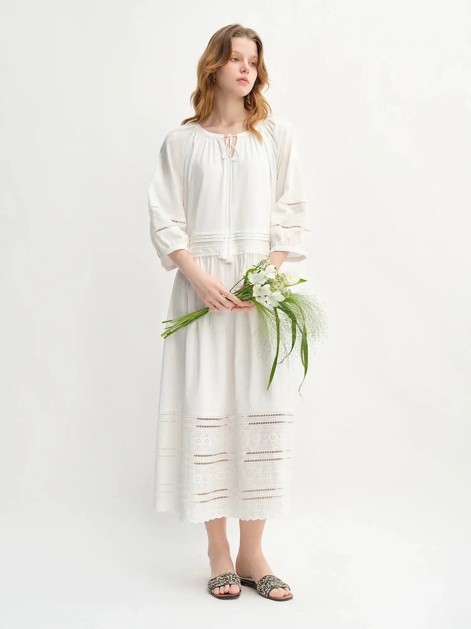 Relaxed Fit French-Inspired Lace Panel Dress