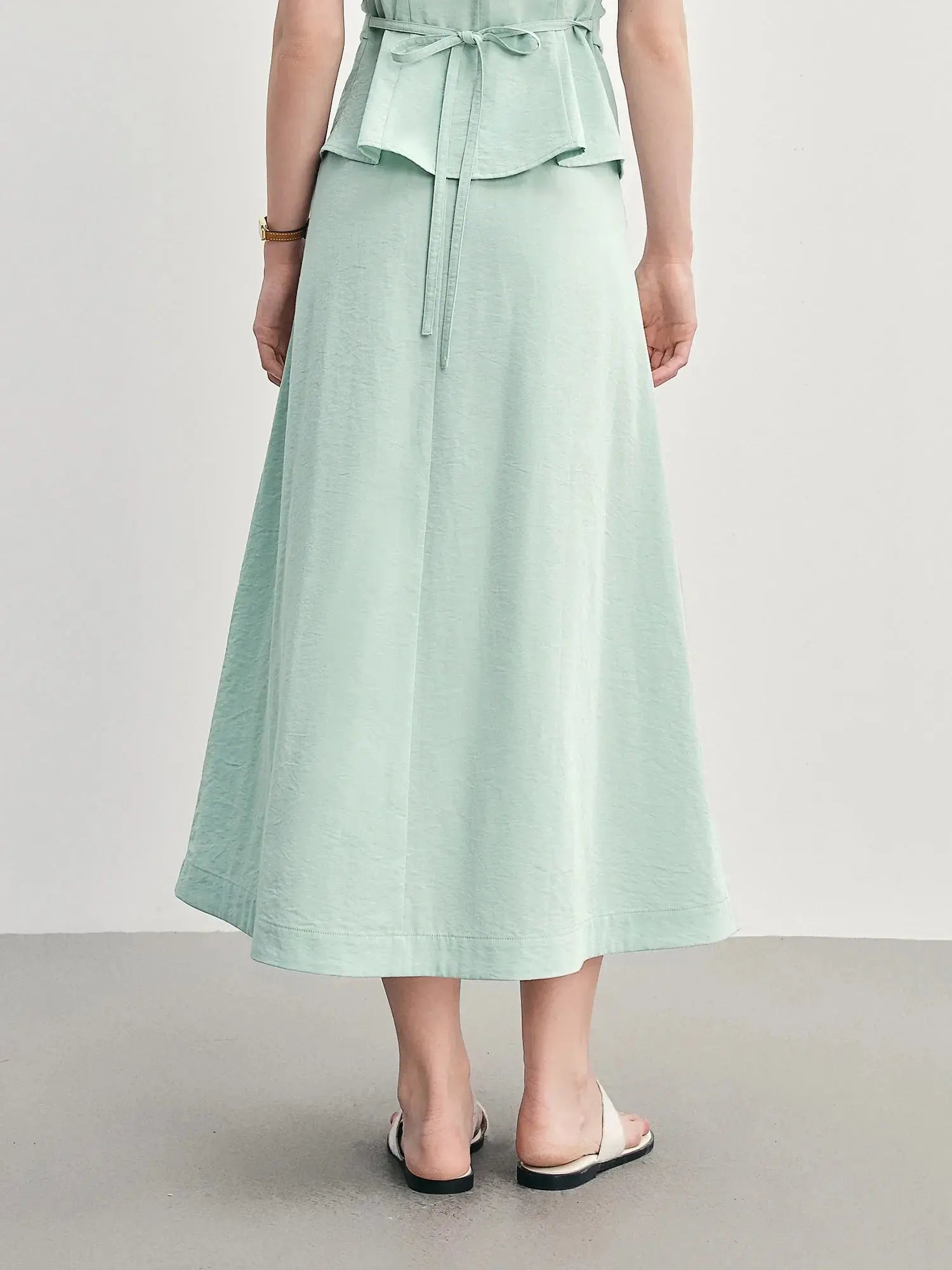 Pleated Short-Sleeve Shirt + Slim Skirt for Summer.