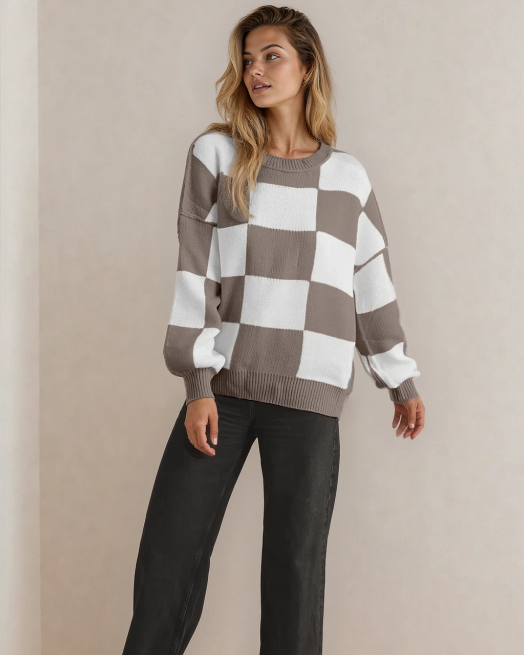 Checkered Crew Neck Sweater - Brown