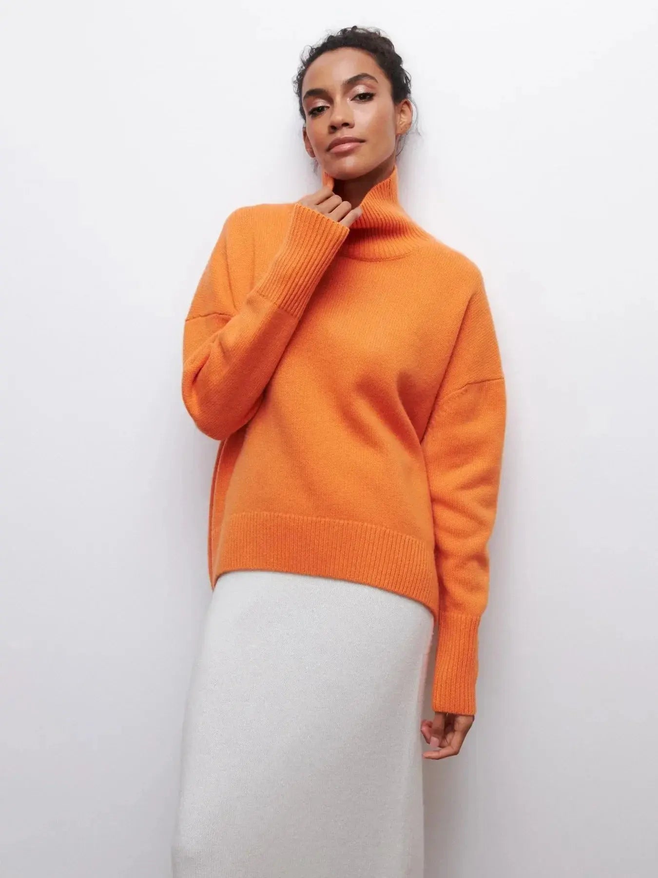 Elegant Oversized Black Turtleneck Sweater for Women
