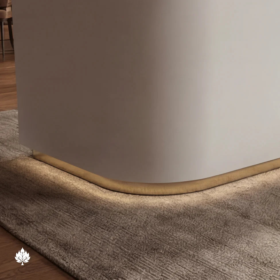 Clarence · Front Reception Desk