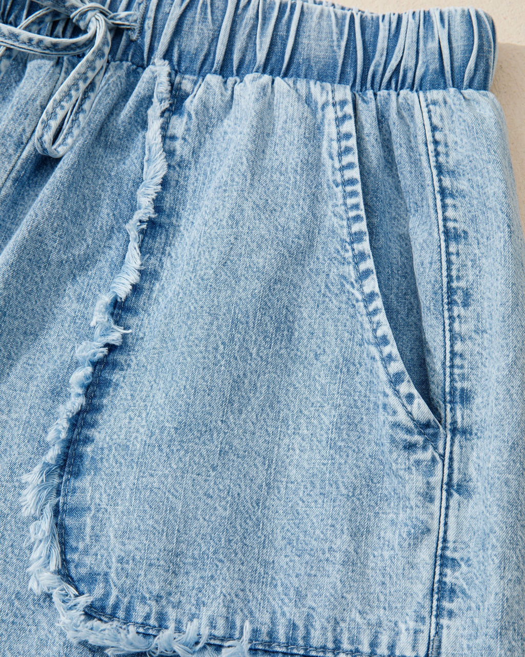 Finlee Frayed Edge Casual Denim Shorts