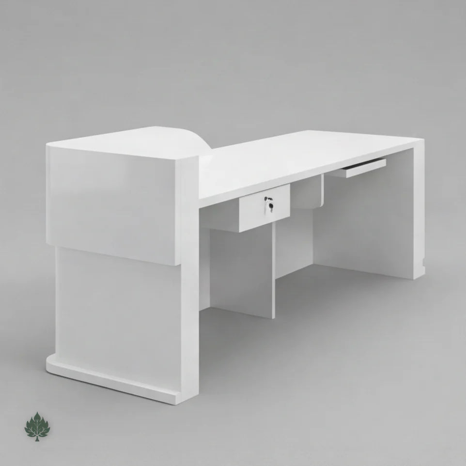 Arvid · Front Reception Desk