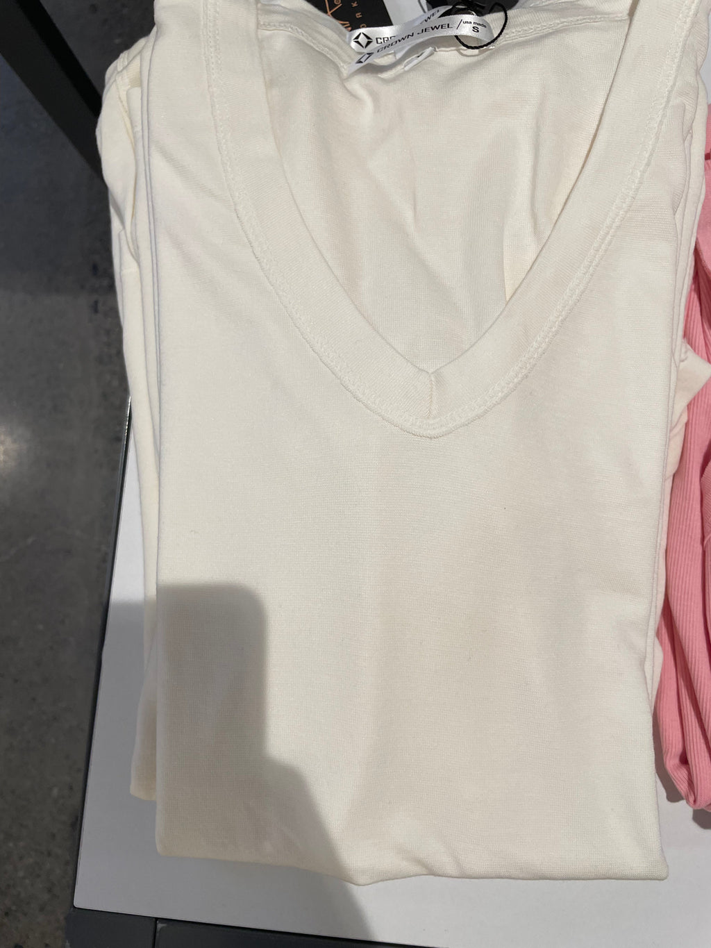 Ventura S/S V-Neck T-Shirt