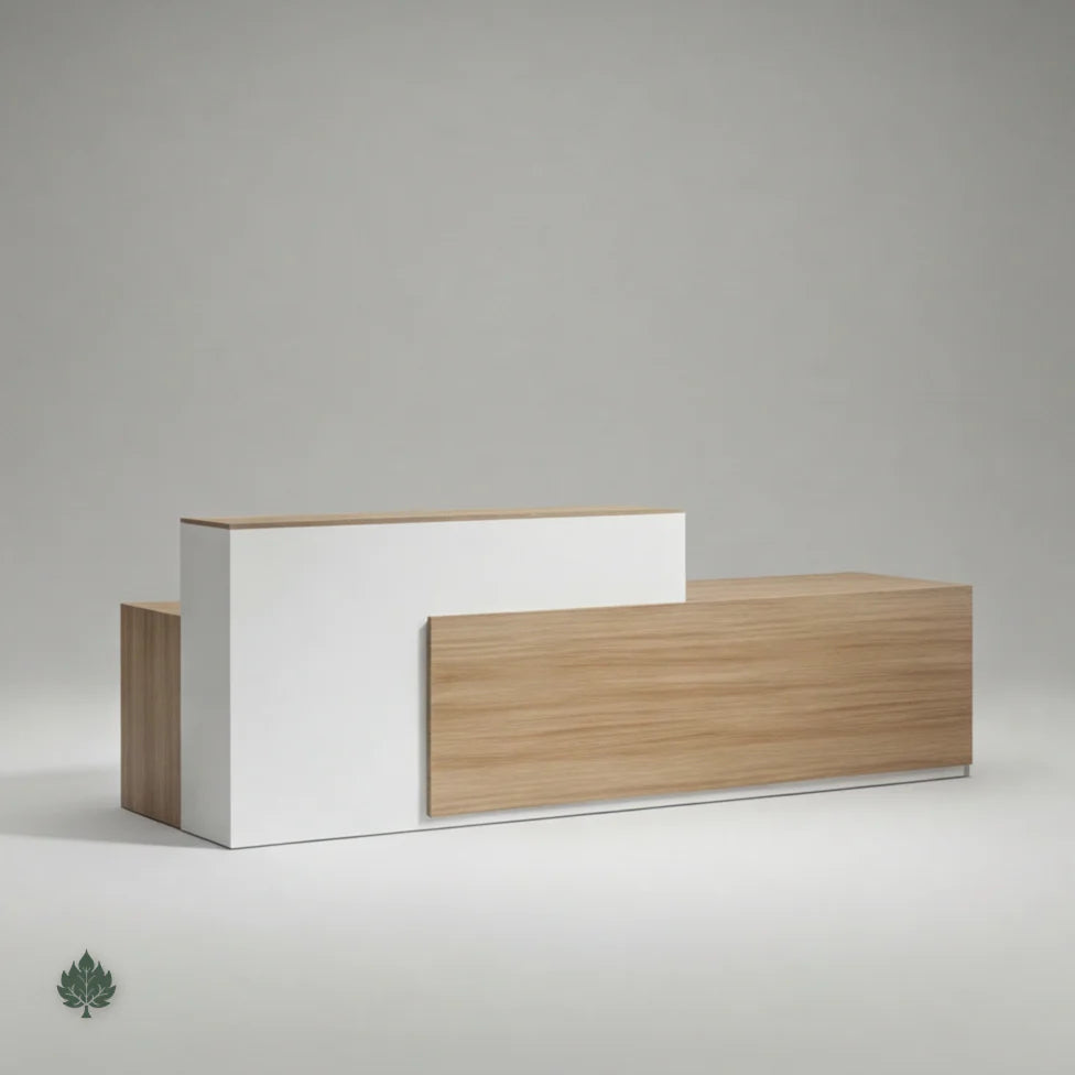 Maximilian · Front Lobby Desk