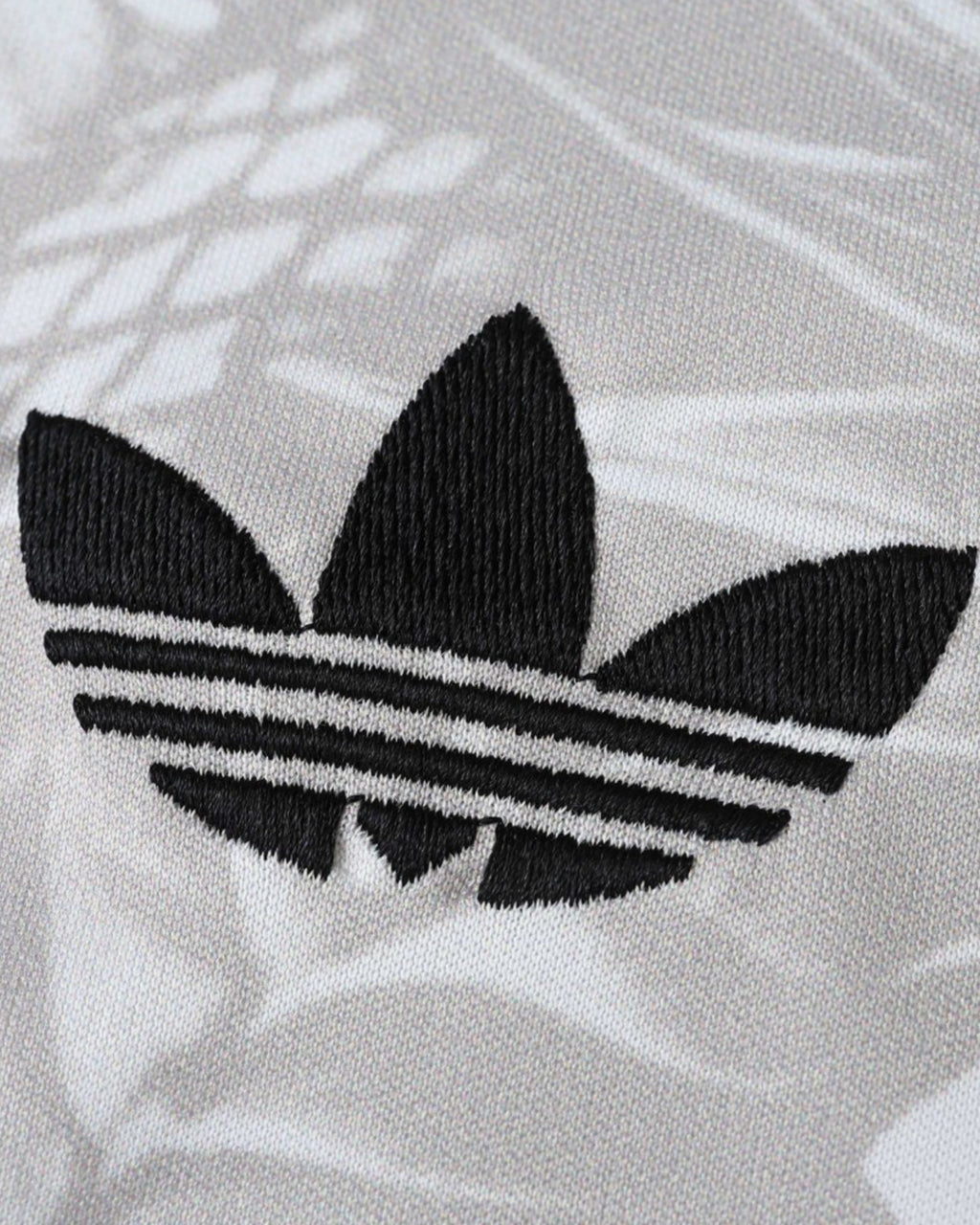 REAL MADRID x WHITE FURY PREMIUM KIT