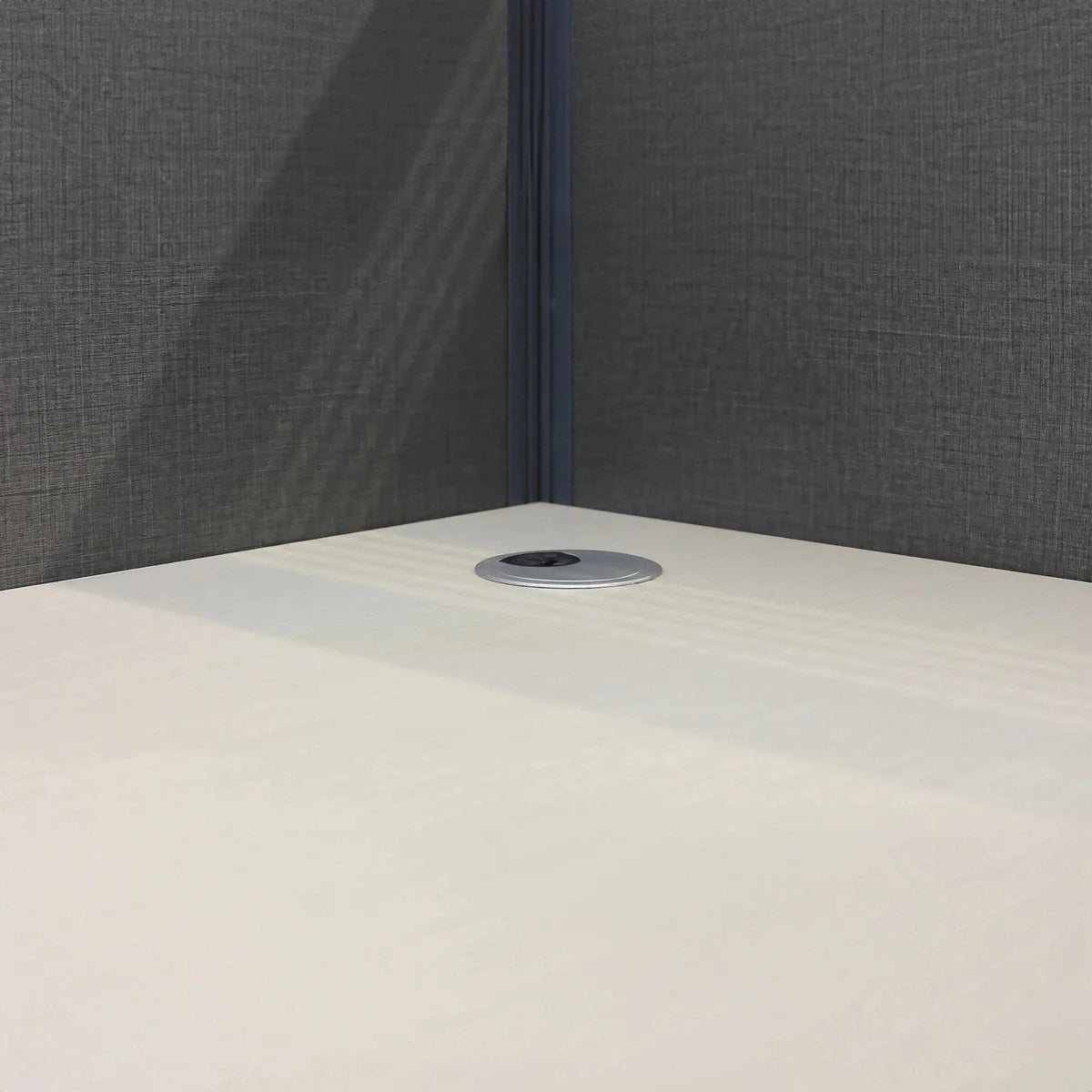 Remy · L-Shaped Cubicle Workstation