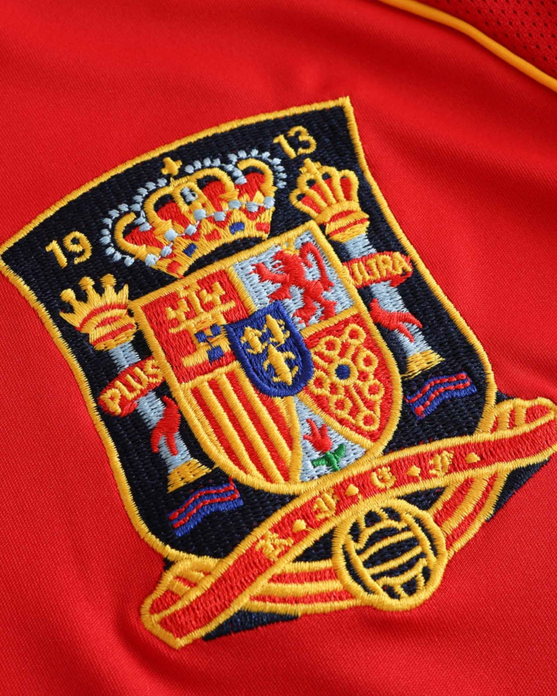 SPAIN RETRO HOME 2008/09